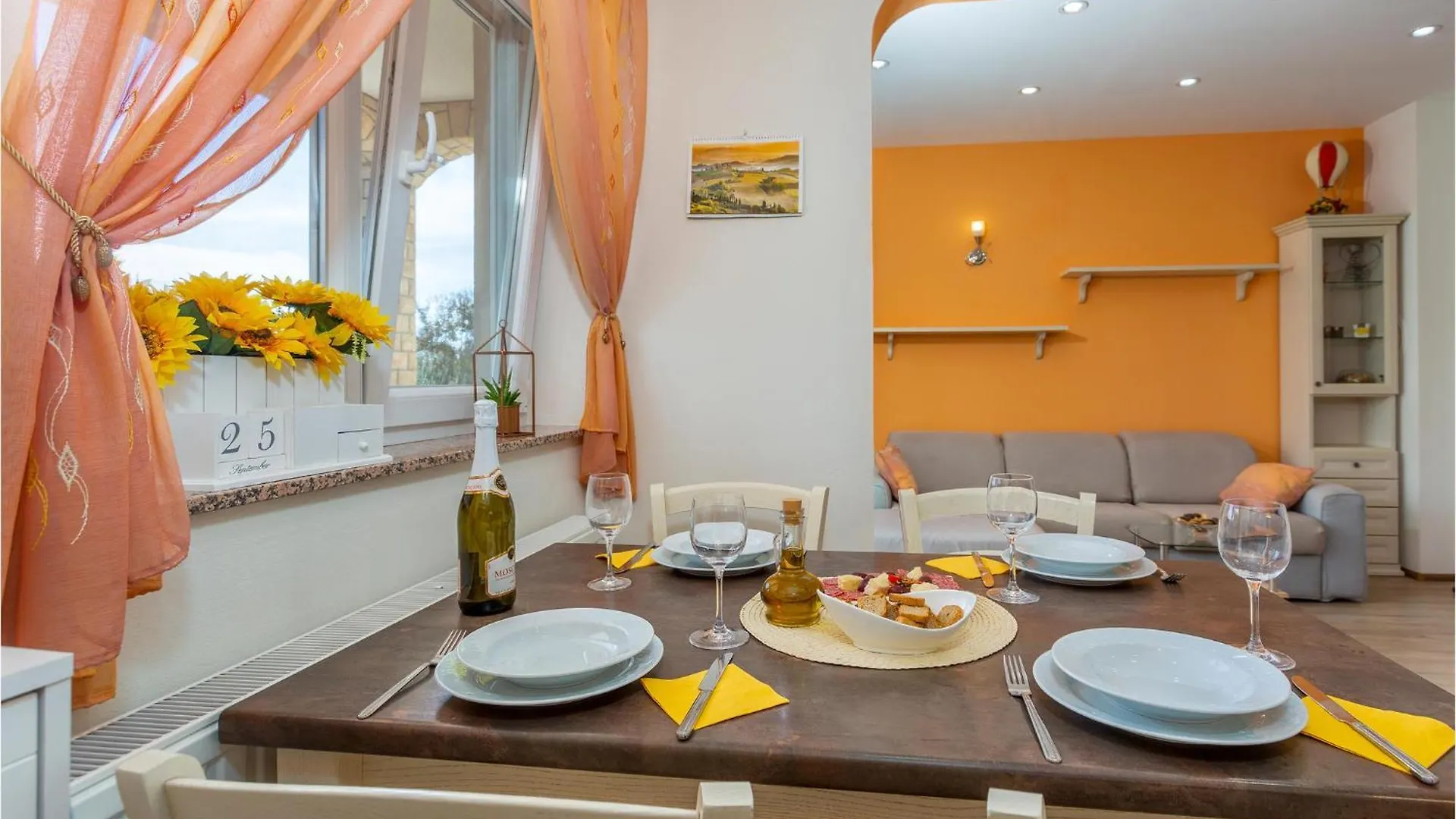 2 Bedroom Nice Apartment In Kornić